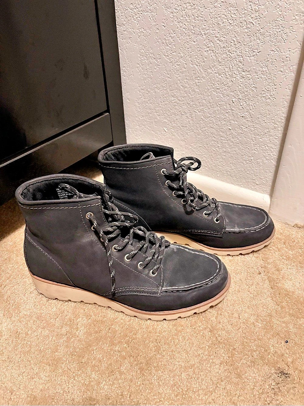 Black Boots